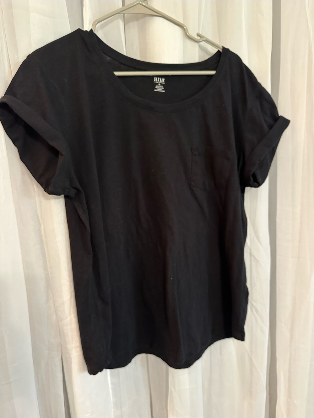 a.n.a Black Short-Sleeve Crew Pocket Tee - Picture 1 of 7